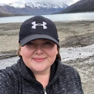 Meet your Posher, Alexis